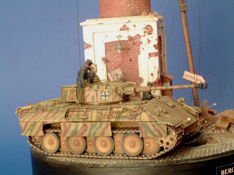 Bergepanther + Pz IV Ausf H