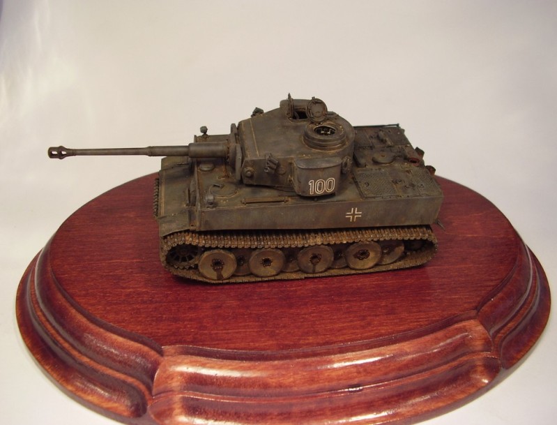 Tiger I Initial Production